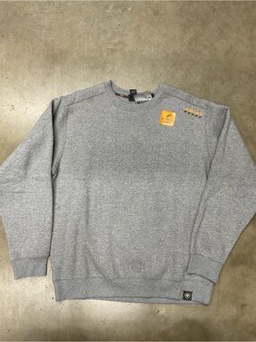 Ariat Men's Heather Gray Crewneck Sweatshirt with Small Logo